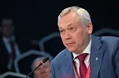 Новосибирский губернатор через суд добивается отставки главы поселка Линево