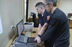 Более 100 мигрантов-нарушителей увезли в полицию после рейда на юге Петербурга